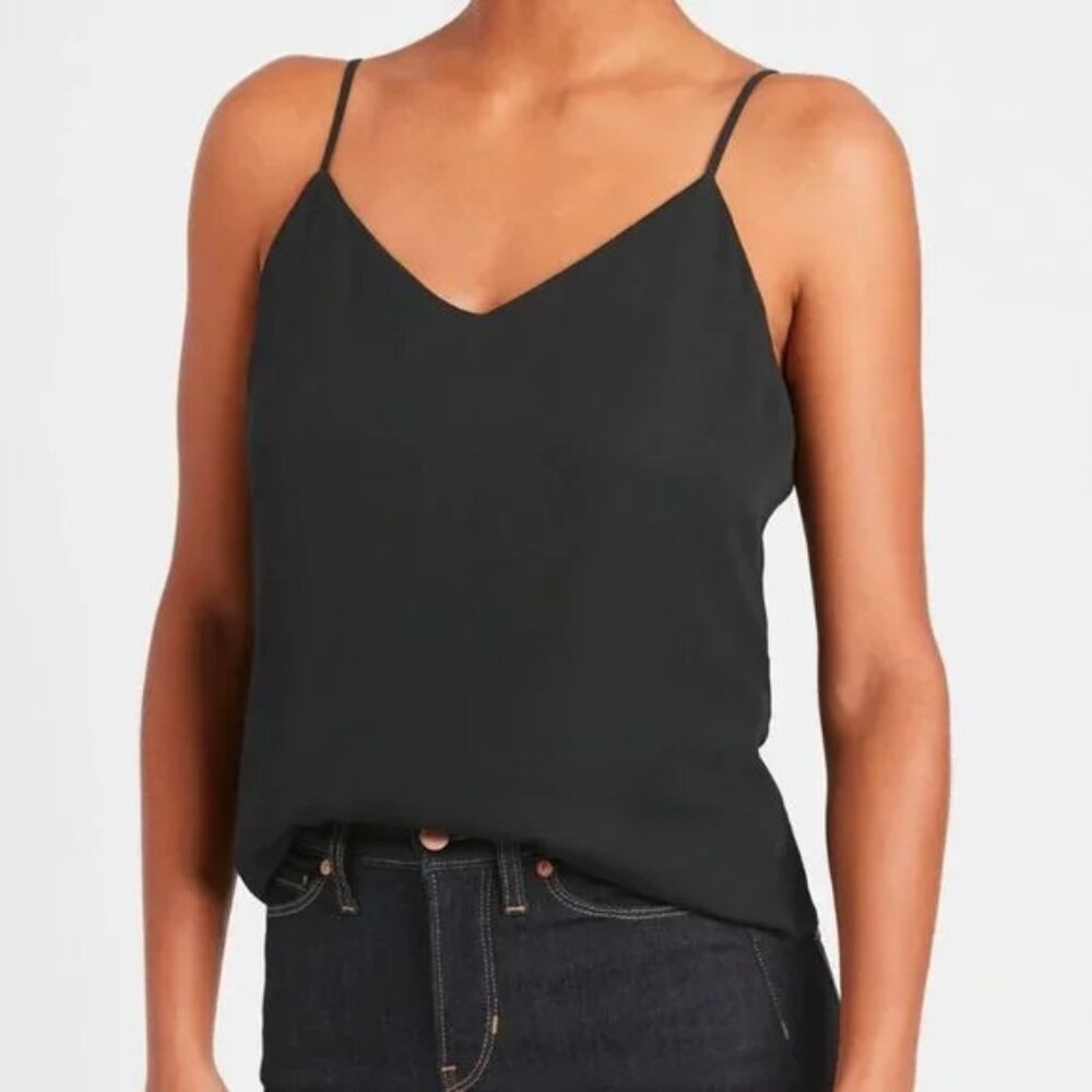 Banana Republic Womens Size XL V-Neck Perfect Cami Tank Top in Solid Black 1261